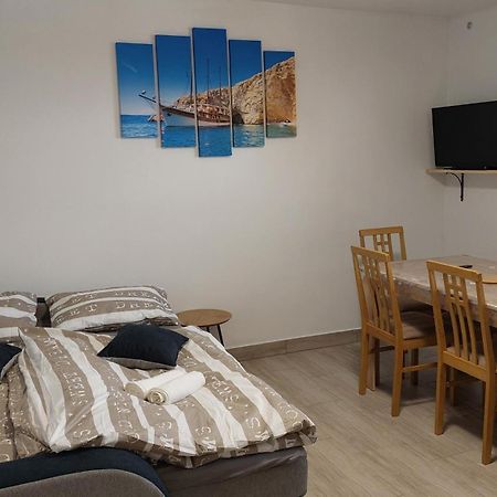 Apartma Lili Izola Exteriör bild